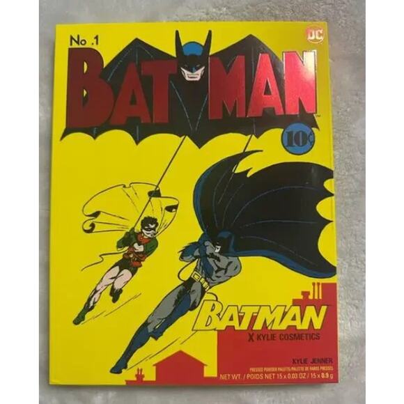 Batman x Kylie Cosmetics Makeup Set Lipstick Eyeliner Highlighter Eyeshadow NIB - Picture 3 of 16